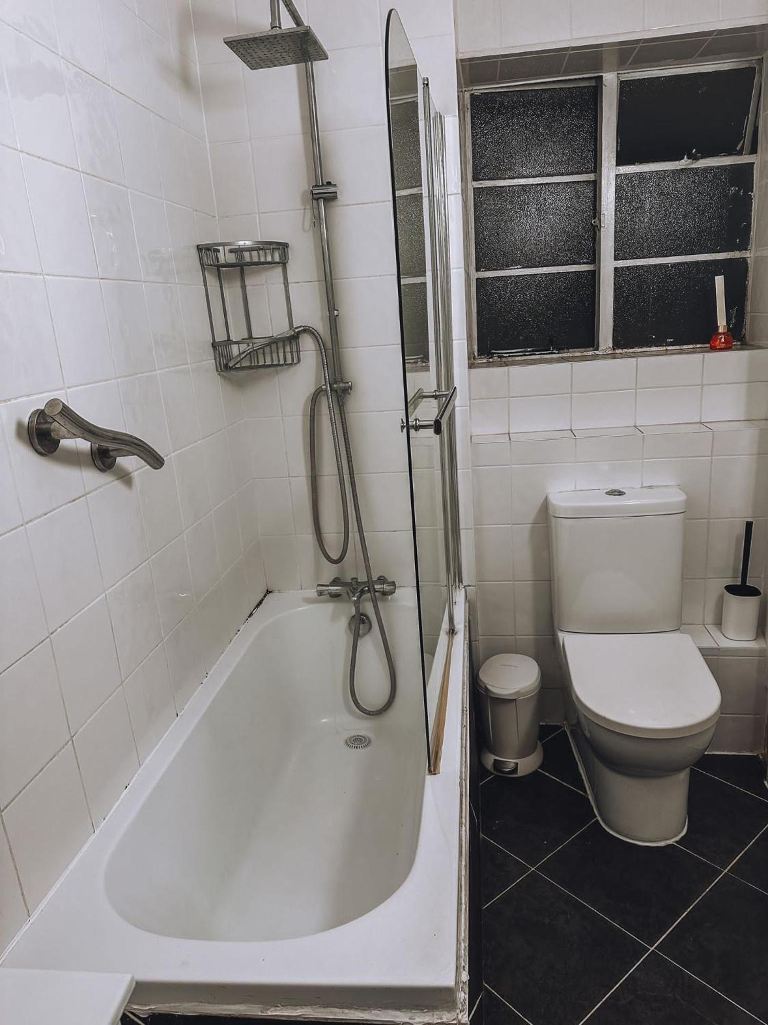 Cosy 2 Bedroom Apartment In Swiss Cottage. London Exterior photo