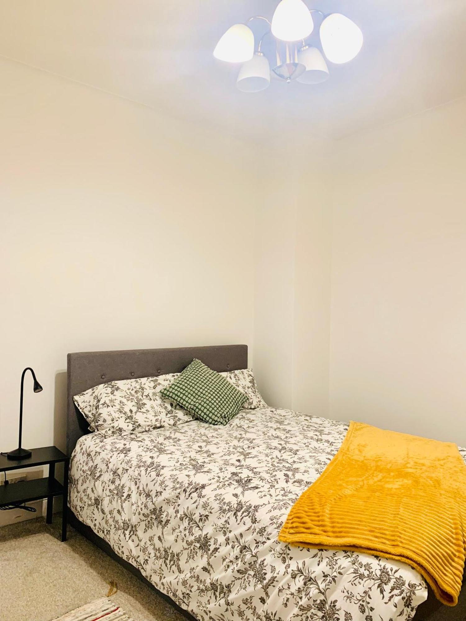 Cosy 2 Bedroom Apartment In Swiss Cottage. London Exterior photo