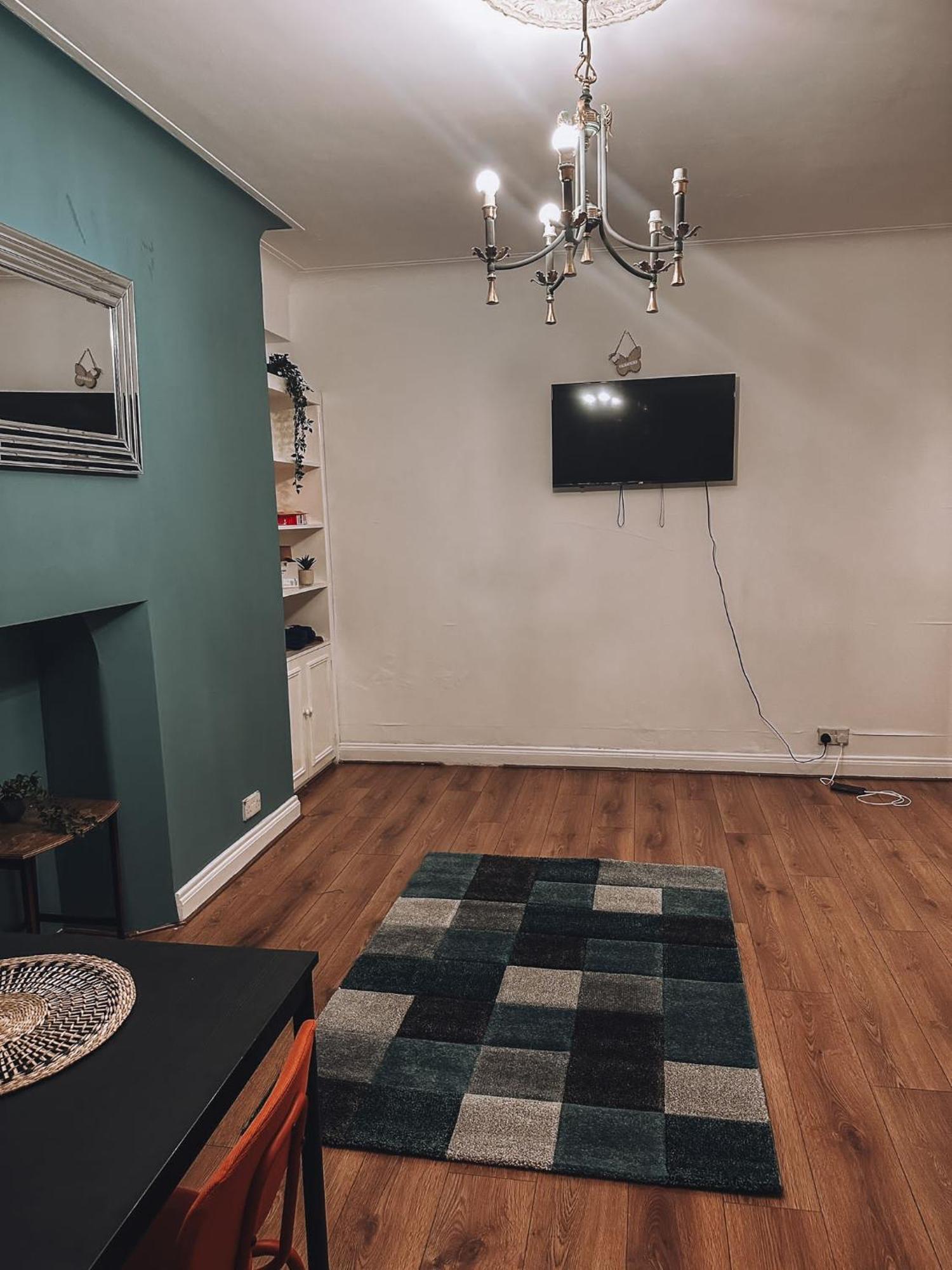 Cosy 2 Bedroom Apartment In Swiss Cottage. London Exterior photo